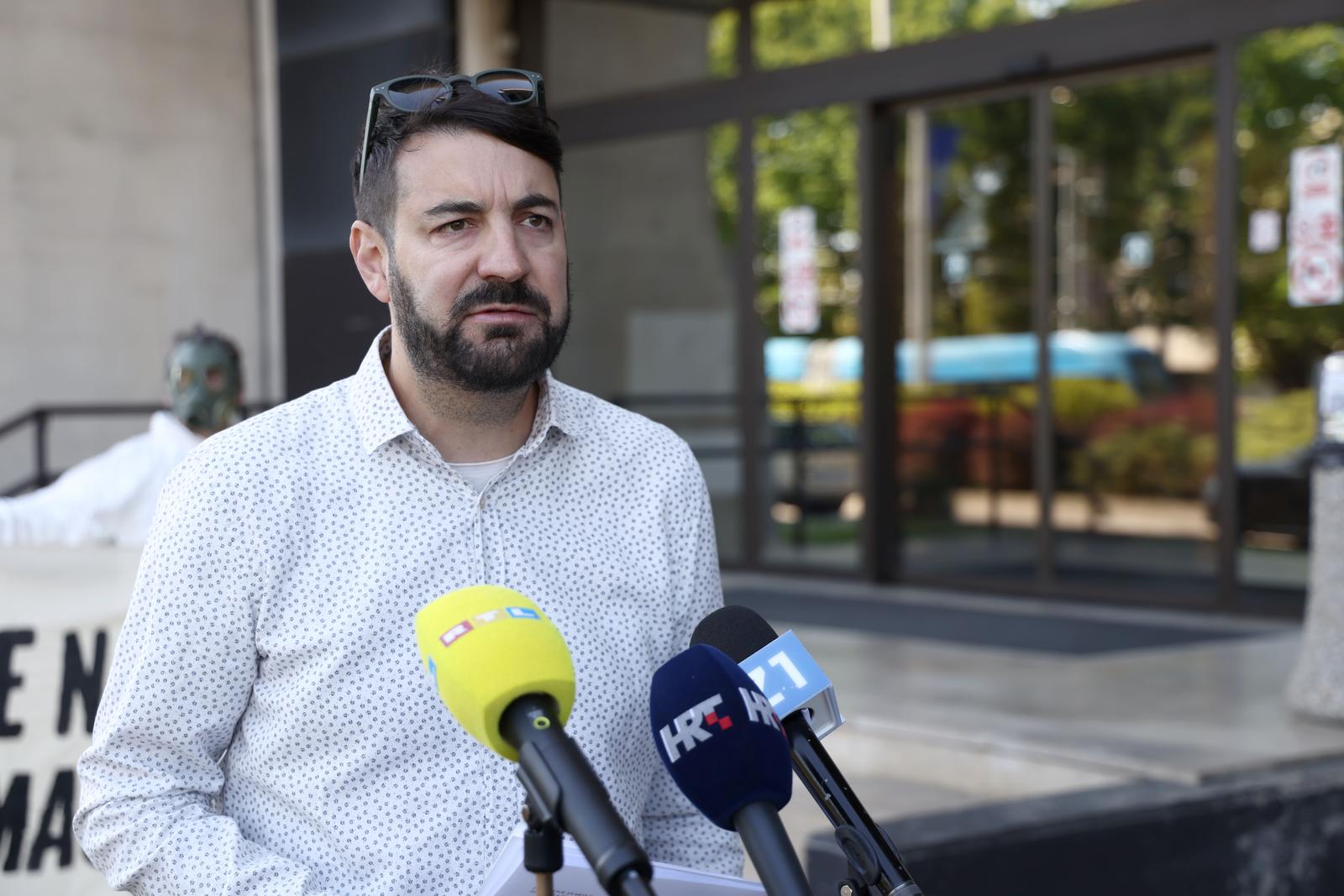 pxl 270426 150838511 20260428170436