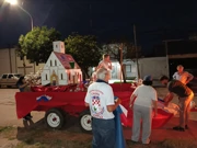 Carroza artesanal de la comunidad croata en el desfile en el Chaco, Foto: Cristian Varela Plantić//