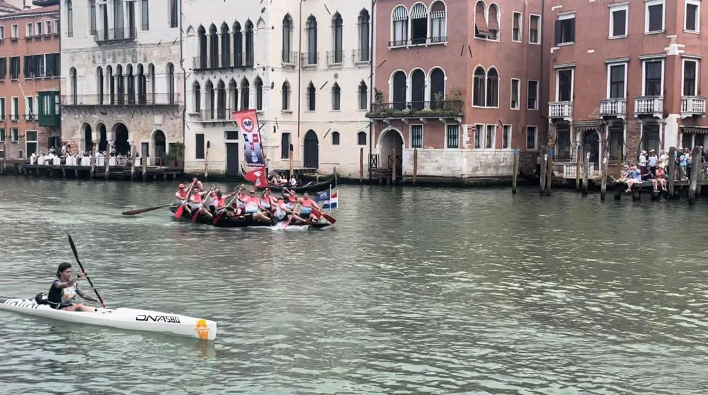 Neretvanska lađa na regati Vogalonga 2023