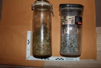 Pronađena droga i oružje, Foto: PU zagrebačka/HRT