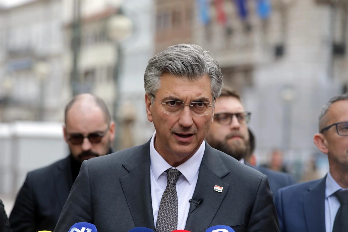 Plenković: Možemo imati dobru turističku sezonu, ali oprezno s cijenama