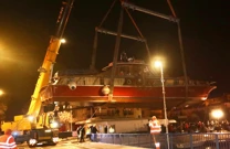 Prebacivanje broda preko mosta u Omišu, Foto: Ivo Cagalj/PIXSELL