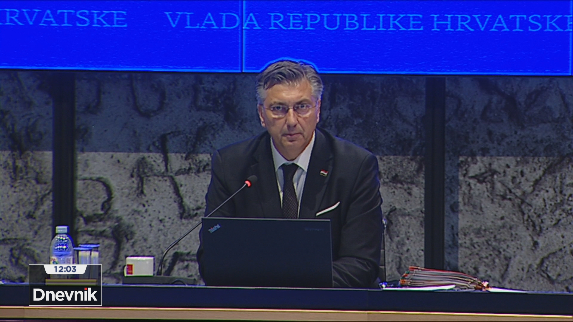 Regierung beginnt Verhandlungen mit Gewerkschaften und Krankenhäusern über 75 Millionen Euro für Schulden bei Arzneimittelgroßhändlern 8 plenkovic vlada01 frame 176 20250605103547