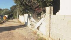 Rušenje ilegalnih objekata u Ližnjanu, Foto: HTV/HRT