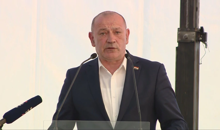 Ministar Medved na obilježavanju Dana branitelja Velike Gorice