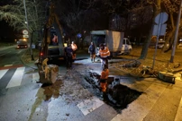 Sanacija puknuća cijevi u Zagrebu, Foto: Sanjin Strukic /PIXSELL