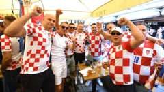 Okupljanje hrvatskih navijača, Foto: Ante Cizmic /CROPIX