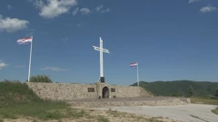 BiH: Novi incident na spomen-obilježlju poginulim hrvatskim braniteljima na Pješčari