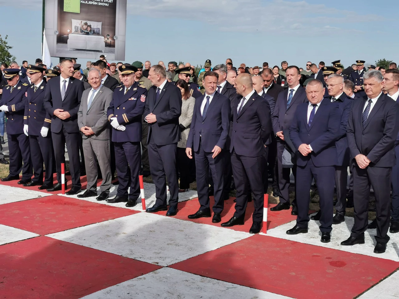 Obilježavanje 33. godišnjice pogibije 12 redarstvenika u Borovu Selu 