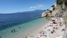 Prvih dana mjeseca rujna gradska plaža Sablićevo na Pećinama puna je kupača (Foto: Pixsell)