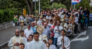 Procesija na Tijelovo/Arhiva