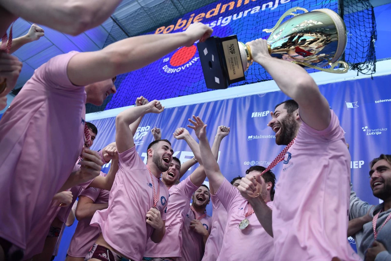 Slavlje VK Juga nakon osvajanja Kupa , Foto: Josip Mikacic /PIXSELL