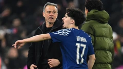 Trener PSG-a Luis Enrique i Vitinha 