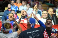 Navijači na utakmici Islanda - Hrvatska, Foto: Ante Cizmic/CROPIX