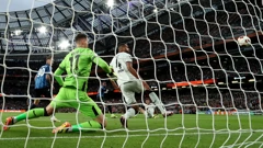 Lookman postiže pogodak Leverkusenu, Foto: Andrew Boyers/REUTERS