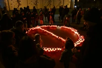 Građani odaju počast žrtvama, Foto: Marko Lukunic/Pixsell