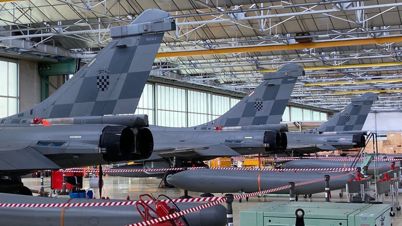 Hrvatska preuzela treći višenamjenski avion Rafale
