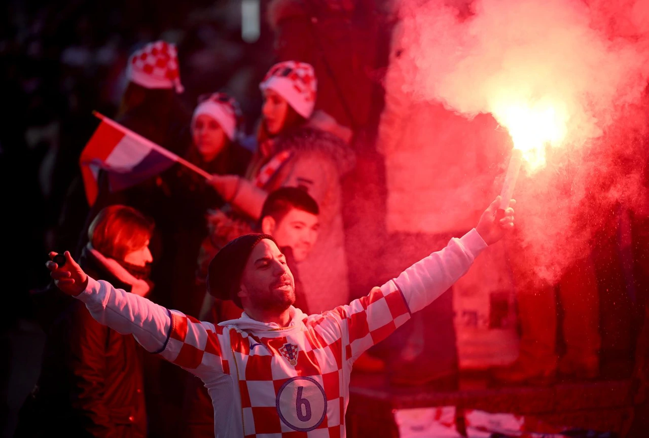 Navijači na Trgu bana Jelačića, Foto: Davor Puklavec / Pixsell 