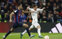 Sergio Busquets i Luka Modrić, Foto: Juan Medina/REUTERS