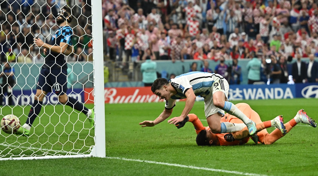 Alvarez zabija Hrvatskoj, Foto: Dylan Martinez/REUTERS