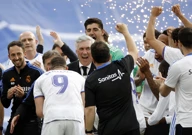 Trener Carlo Ancelotti slavi s igračima, Foto: Juan Medina/REUTERS