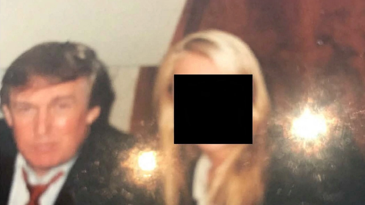 Fotografija pronađena na imanju Jefferya Epsteina, Foto: House Oversight Committee Democrats/via Reuters