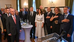 Prijem u veleposlanstvu