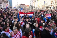 Navijači uoči dolaska rukometaša, Foto: Neva Žganec/PIXSELL