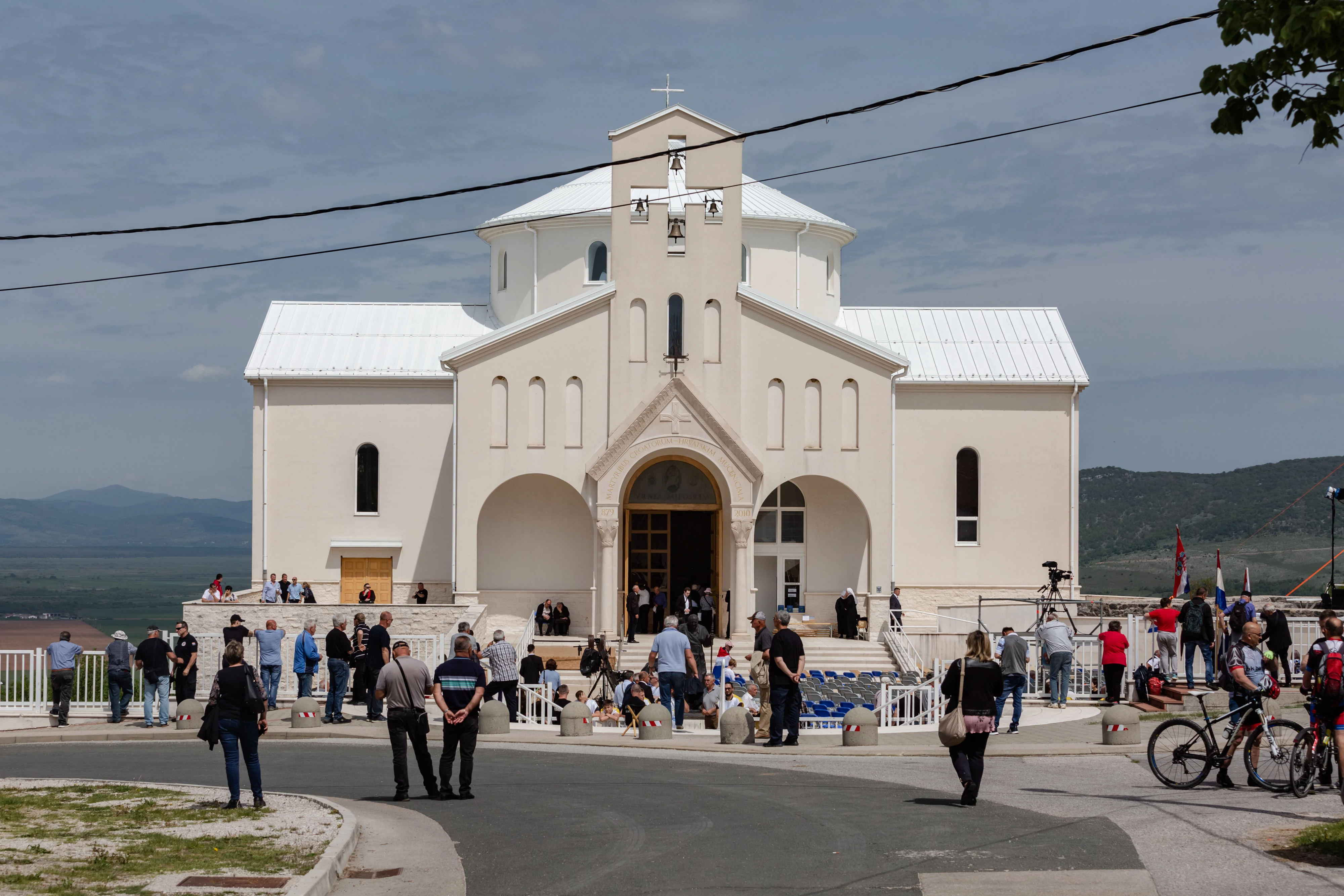 hrt-croatian-martyrs-day-marked-in-udbina
