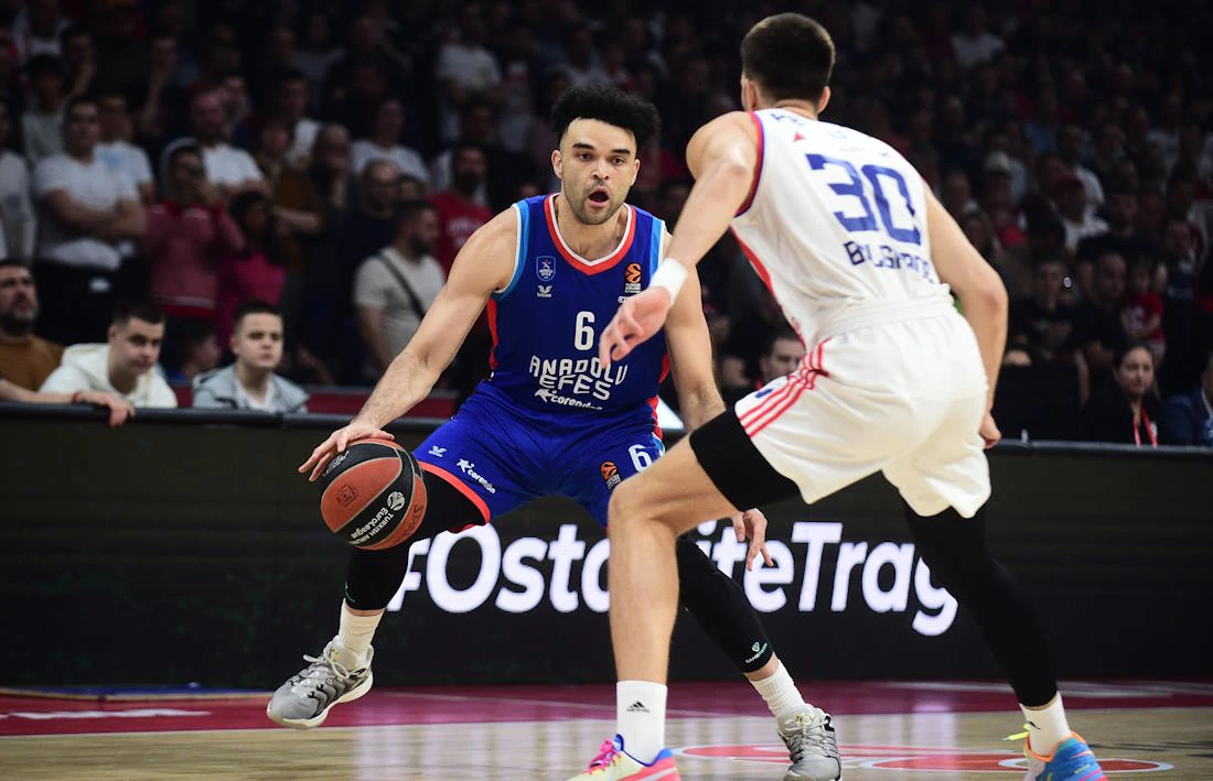 Efes svladao Zvezdu u izravnoj borbi za četvrtfinale