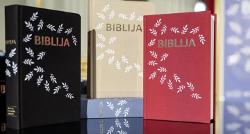 Novo izdanje i prijevod Biblije predstavljen u HNK-u