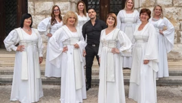 Klapa Luka s voditeljem Andrejem Babićem velikim koncertom proslavit će 40. obljetnicu