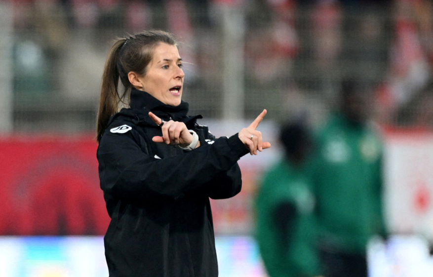 Union stao u obranu trenerice i osudio seksizam