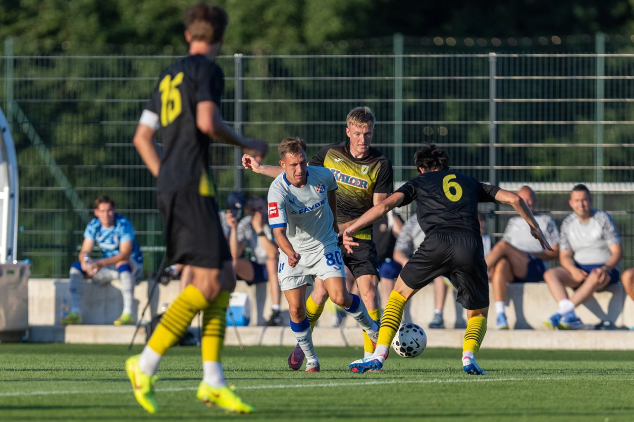 Kalcer Radomlje - Dinamo, Foto: Josip Bandic/CROPIX