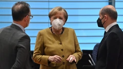 Angela Merkel s ministrima vanjskih poslova i financija 