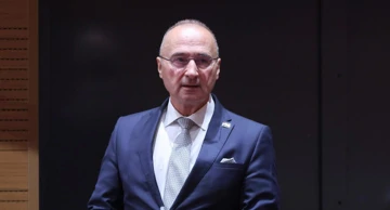 Gordan Grlić Radman