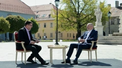 RAZGOVOR S VELEPOSLANIKOM