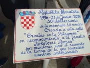  Placa conmemorativa en honor a la familia Kokotović Romeo / Spomen-ploča u čast obitelji Kokotović Romeo , Foto: Croatas en la Patagonia / Hrvati u Patagoniji//