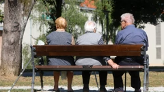 Umirovljenicima produžen rok predaje dokumenata za covid dodatak