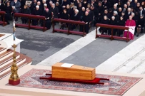 Papa Benedikt XVI., Foto: Guglielmo Mangiapane/REUTERS