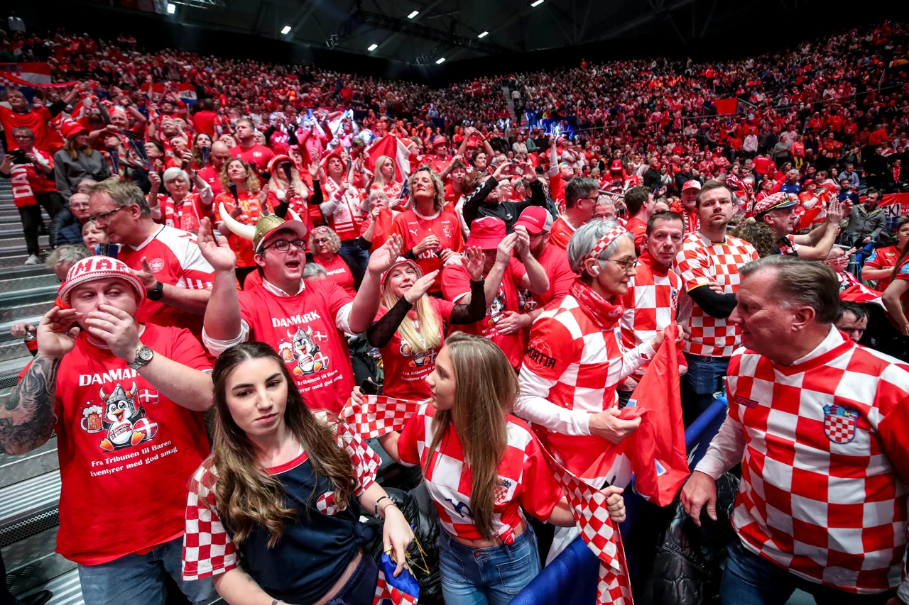 Hrvatski navijači u Oslu, Foto: Sanjin Strukic/PIXSELL