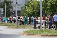 Prosvjednici ispred NSK u Zagrebu, Foto: Zeljko Hladika/PIXSELL