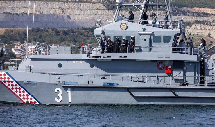 Ophodni brod, arhiva