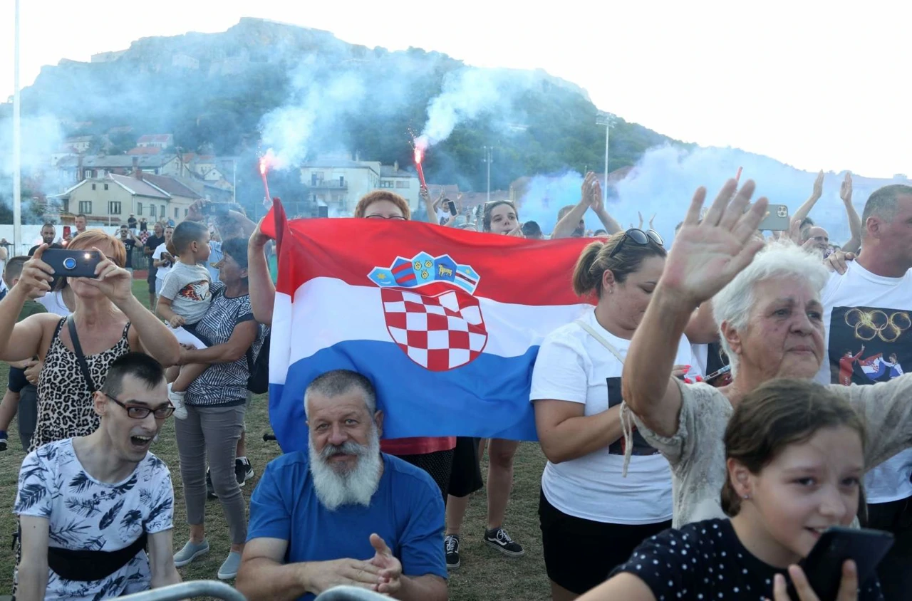 Doček Matee Jelić u Kninu, Foto: Duško Jaramaz/PIXSELL