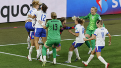Slavlje engleskih nogometašica