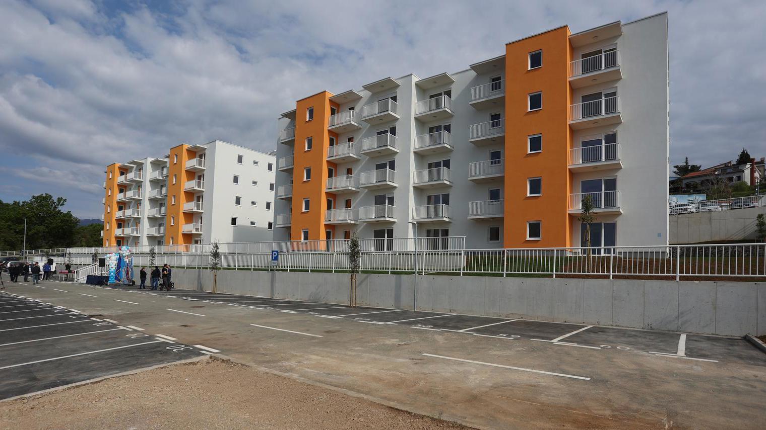 pxl 270423 99581574 20260310083020