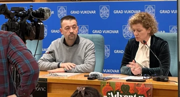 Marijan Pavliček, Marina Sekulić