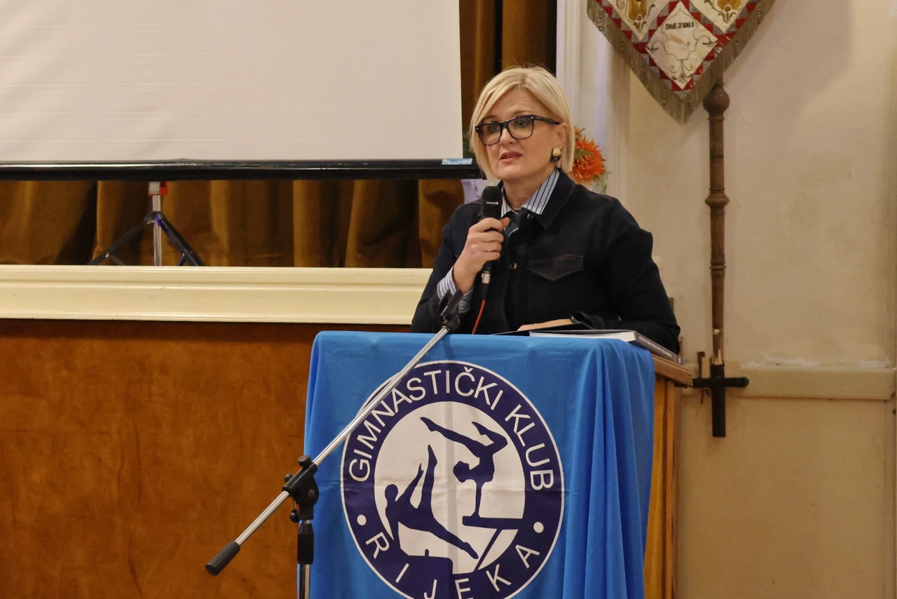 Gradonačelnica Iva Rinčić na predstavljanju monografije Gimnastičkog kluba Rijeka