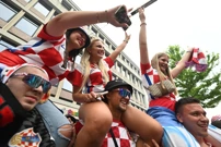 Hrvatski navijači u Rotterdamu, Foto: Ante Cizmic/CROPIX