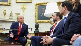 Donald Trump u Ovalnom uredu